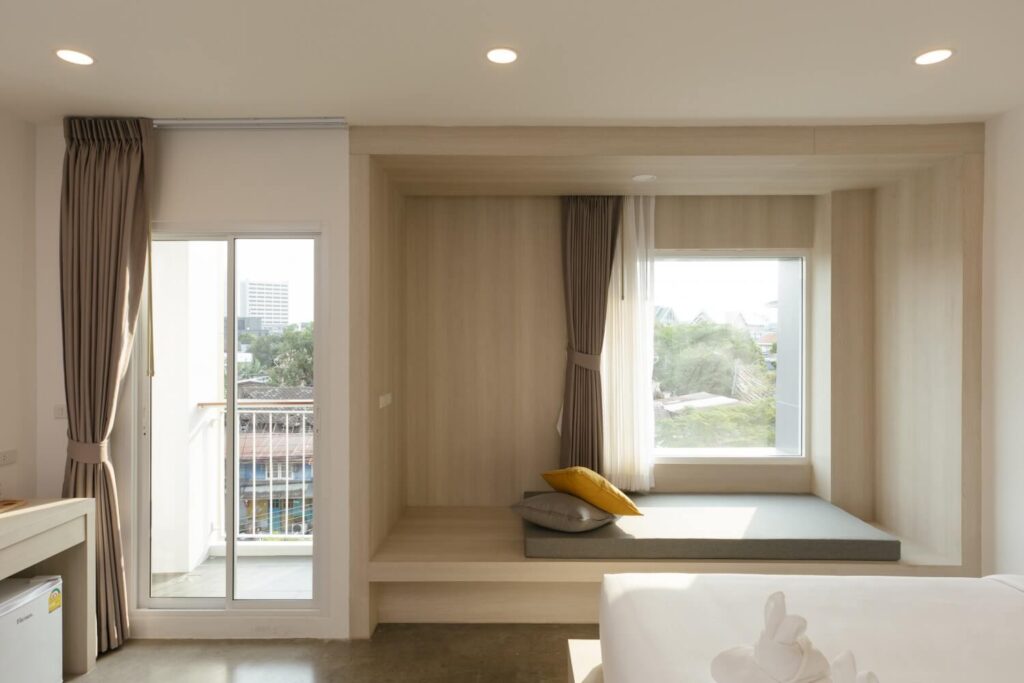 canal in love room