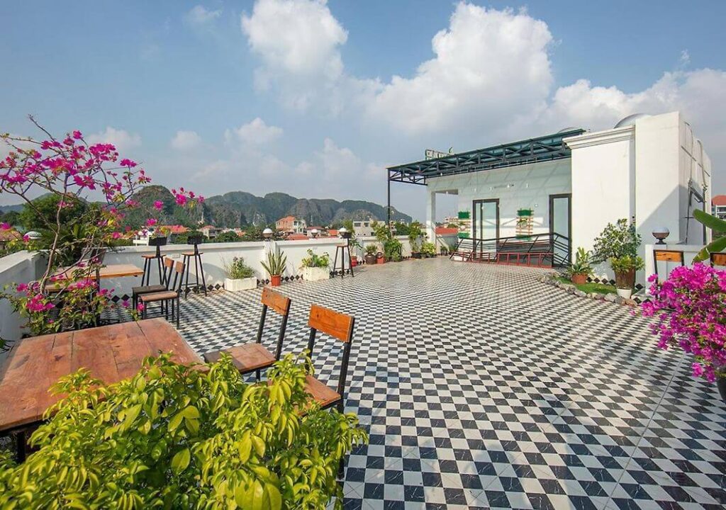 Della Luna Hotel Rooms