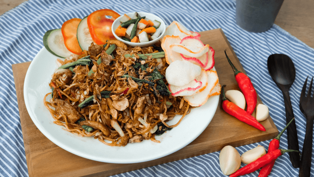 indonesia food mi goreng